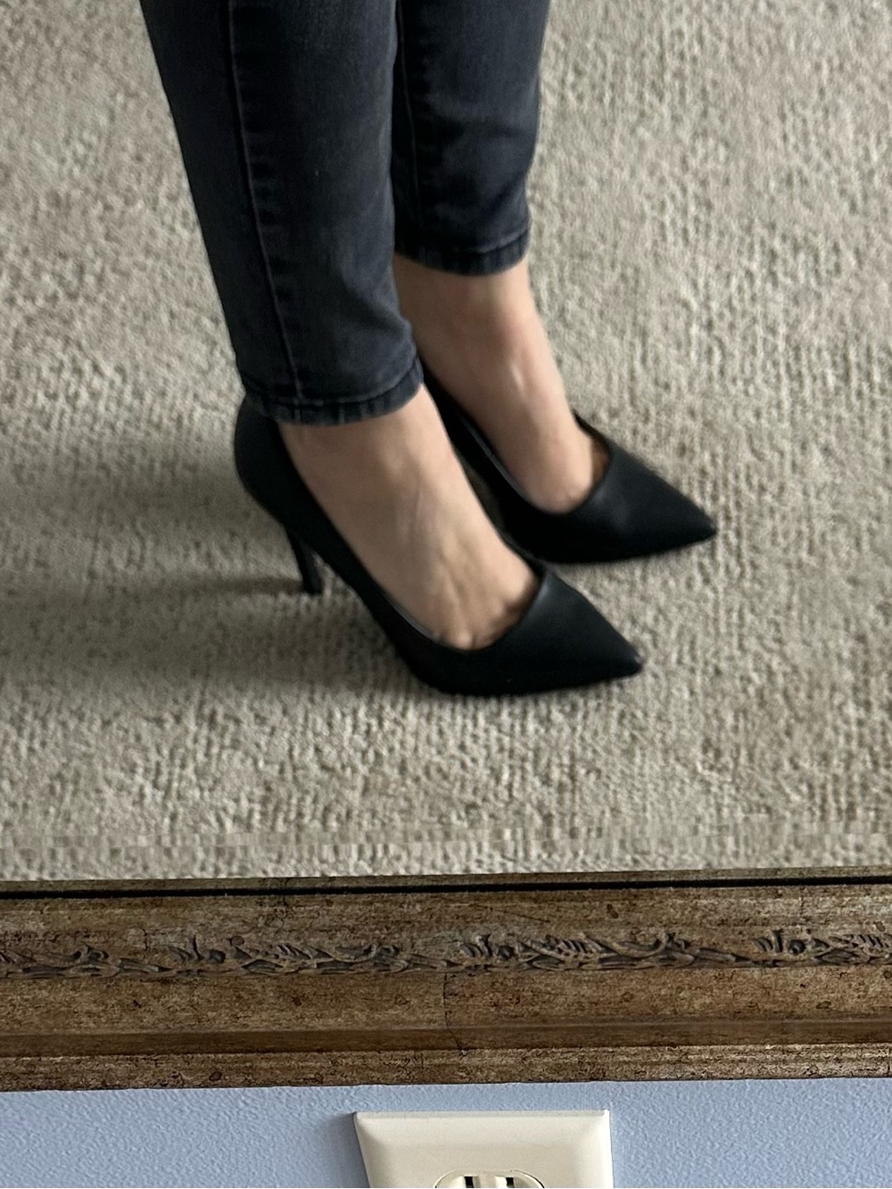 Classic Black Pointed Toe High Heel Pumps - Picture 7 of 7